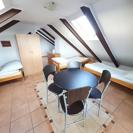 Kwatera prywatna Alga2005 *