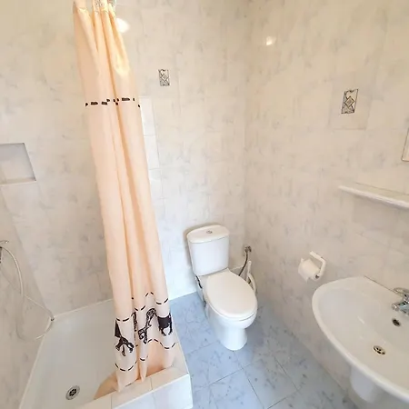 Alga2005 Kwatera prywatna *