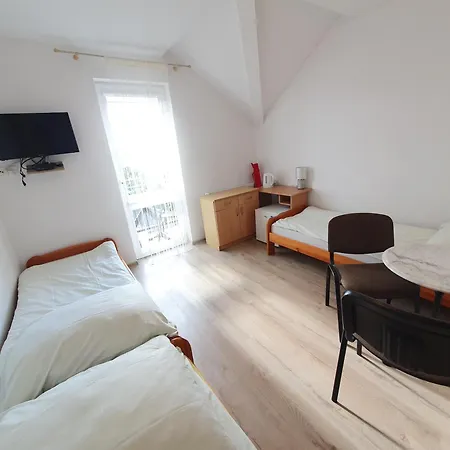 Kwatera prywatna Alga2005 Karwia