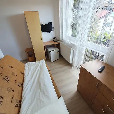 Kwatera prywatna Alga2005 *